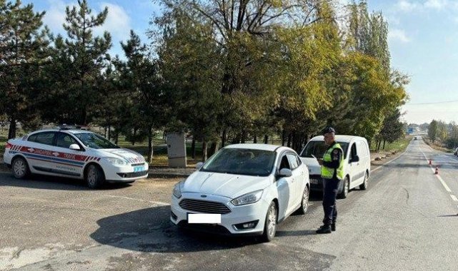 Jandarmadan 463 sürücüye 760 bin 689 liralık para cezası