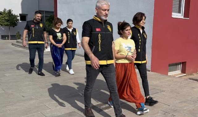 Kapılarını zorlayarak girdikleri 15 daireden 2 milyon TL'lik hırsızlık yaptılar
