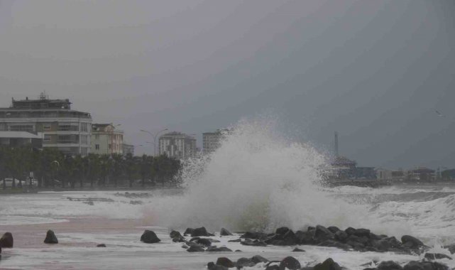 Karadeniz'de 'tam fırtına' bekleniyor
