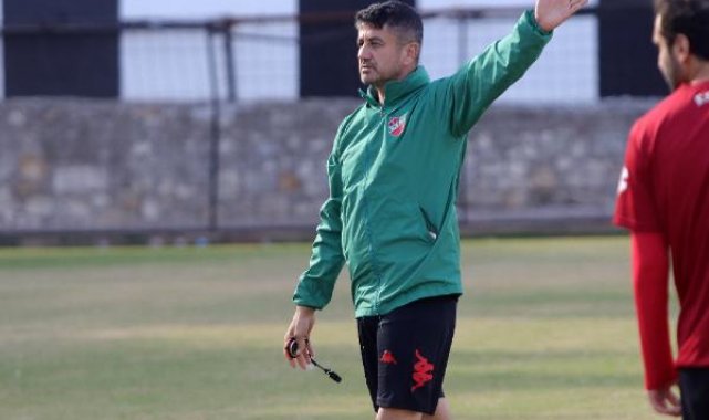 Karşıyaka koltuktan indi