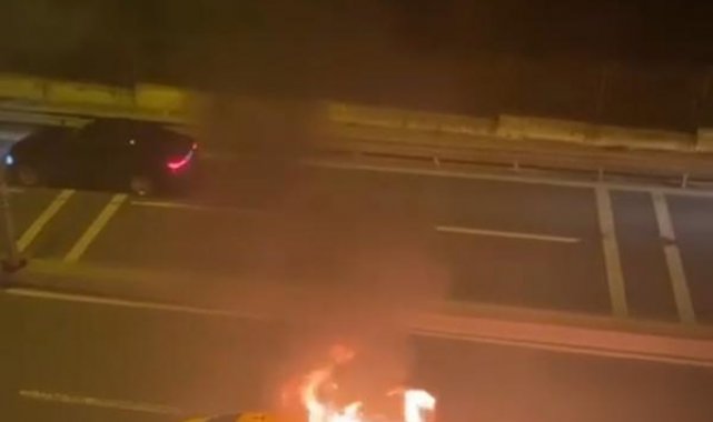 Kartal'da taksi alev alev yandı