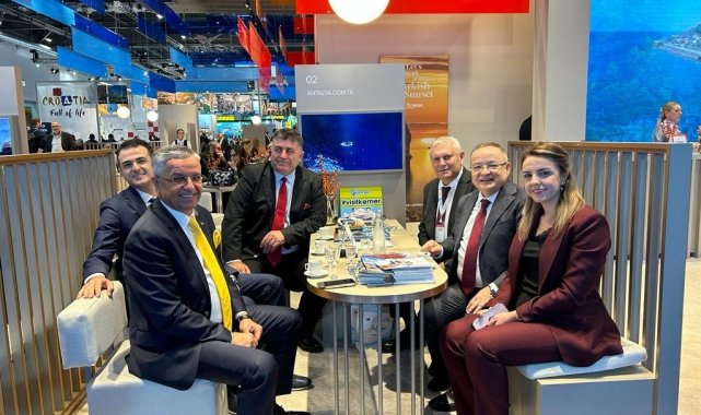 Kemer Belediyesi, Londra Turizm Fuarı'nda ilçeyi tanıtıyor