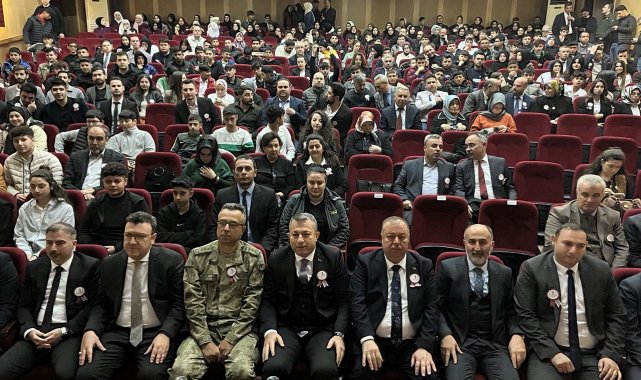 Kilis'te 24 Kasım Öğretmenler Günü kutlandı