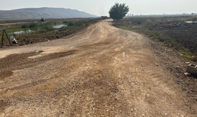 Kırıkhan'da yollar yenileniyor