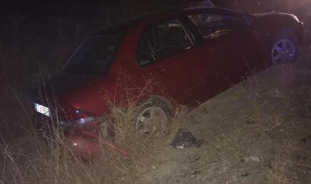 Kırıkkale'de otomobil su kanalına düştü: 2 yaralı