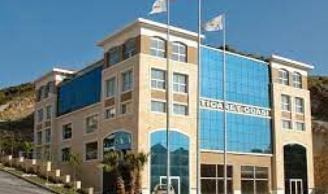 Kuşadası Ticaret Odası üyelerine yönelik hukuki destek hizmetini sürdürüyor
