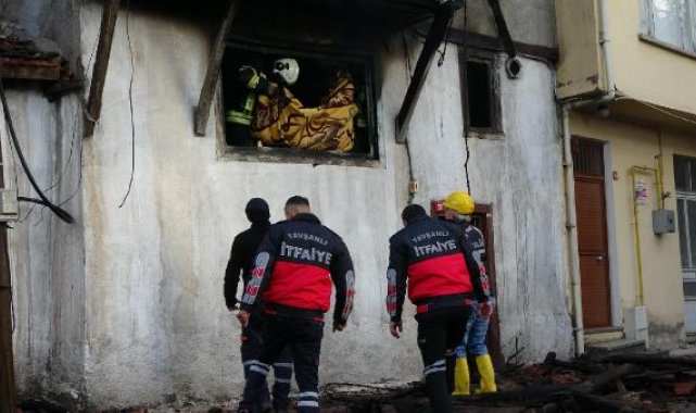 Kütahya'da ev yangını; 1 ölü