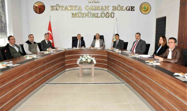 Kütahya'da tescilsiz ormanların tesciline yönelik yol haritası çizildi