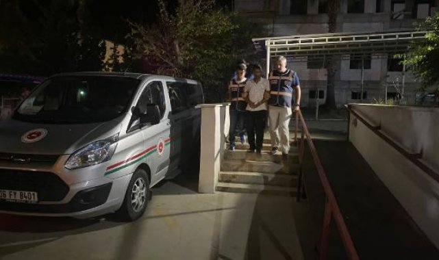 Mersin'de 3 kişiyi öldüren şüpheli ile azmettirici babası tutuklandı