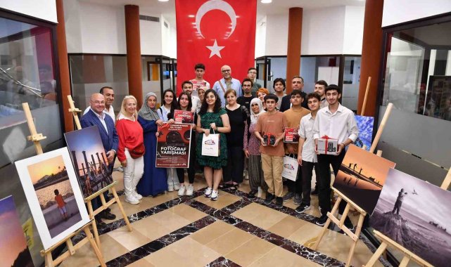Mersin'de 'Camhuriyetin 100. Yılına Özel Fotoğraf Yarışması' sonuçlandı