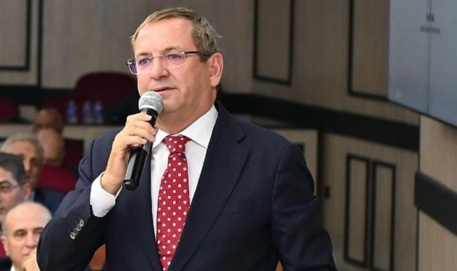 Mesut Ergin Ayvalık'ın altyapı sorunlarını BASKİ genel kuruluna taşıdı