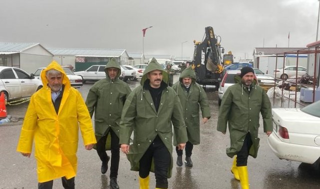 MHP teşkilatı su baskınlarında sahada çalıştı