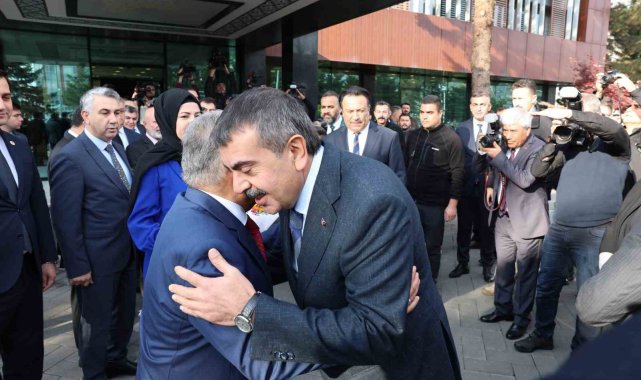 Milli Eğitim Bakanı Tekin'den Başkan Büyükkılıç'a ziyaret