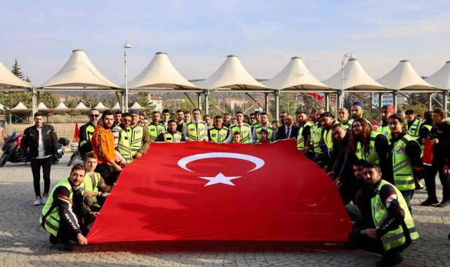Motorcular Söğüt'te bir araya geldi
