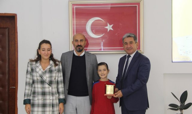 Muğla'da resim yarışmasında öğrenciler ödüllerini aldı