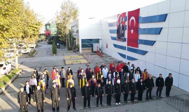 Özhan Market, Atatürk'ü özlemle andı