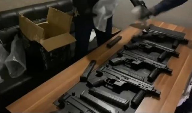 Ruhsatsız silah taşıyanlar ve silah kaçakçılarına 'Mercek-6' operasyonu: 1129 gözaltı