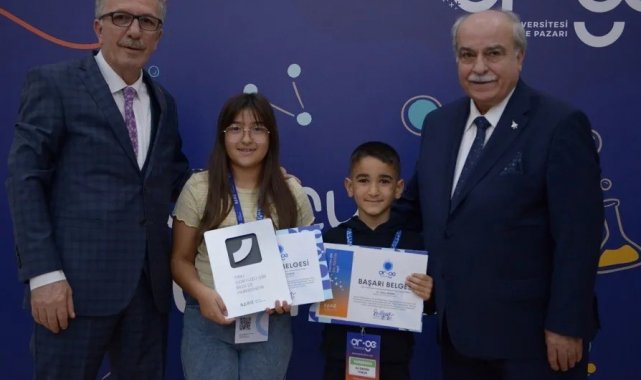 Safranbolulu öğrenciler Bartın'da birinci oldu
