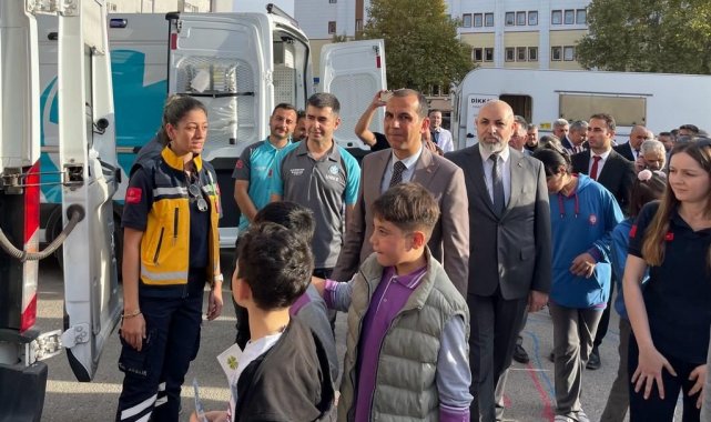 Sağlık ekiplerinden bilgilendirme eğitimi