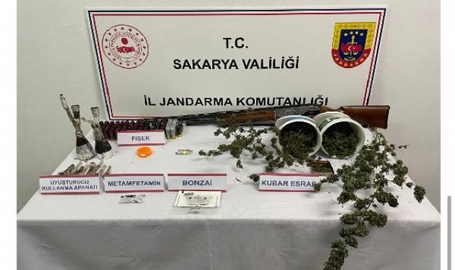 Sakarya'da uyuşturucu ticaretine 6 gözaltı