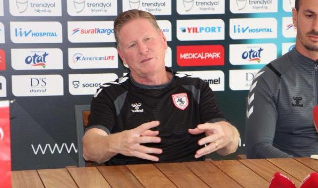 Samsunspor Teknik Direktörü Gisdol: Yasak gelmezse akıllıca transferler yapmalıyız
