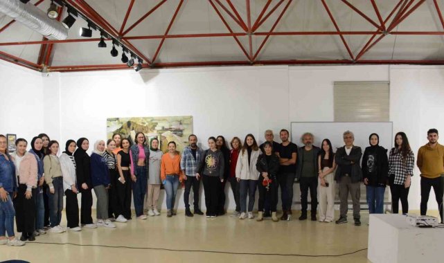 Sanatçı kendisine öğretilenin dışına çıkmalı