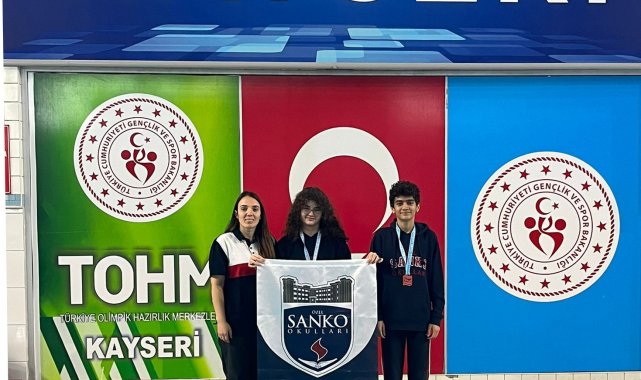 SANKO Okulları öğrencileri Türkiye Yüzme Şampiyonası'na gidiyor