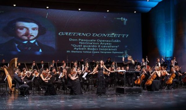 Siemens Türkiye Senfoni Orkestrası ilk konserini verdi