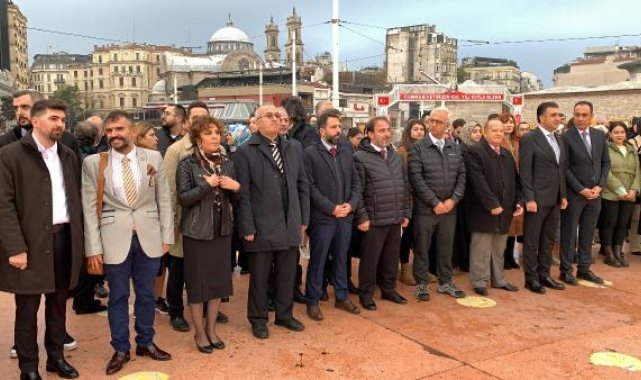 Taksim'de öğretmenler günü için tören düzenlendi