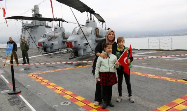 TCG Anadolu, Kocaeli'de ziyarete açıldı