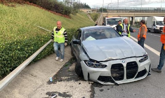 TEM'de çarpıp kaçan otomobil zincirleme kazaya neden oldu: 4 yaralı