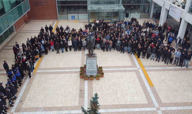 Tepebaşı'ndan Ata'ya saygı duruşu