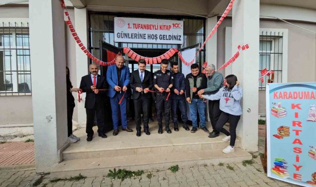 Tufanbeyli'de ilk kez kitap fuarı düzenlendi