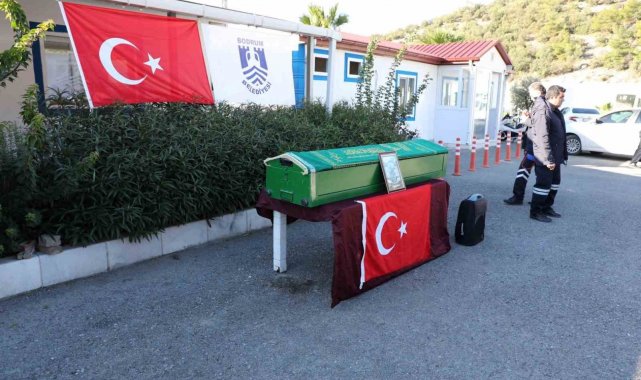 Üç hafta süren yaşam savaşını kaybetti