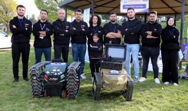 Üniversite öğrencileri yapay zeka ile insansız kara aracı geliştirdi