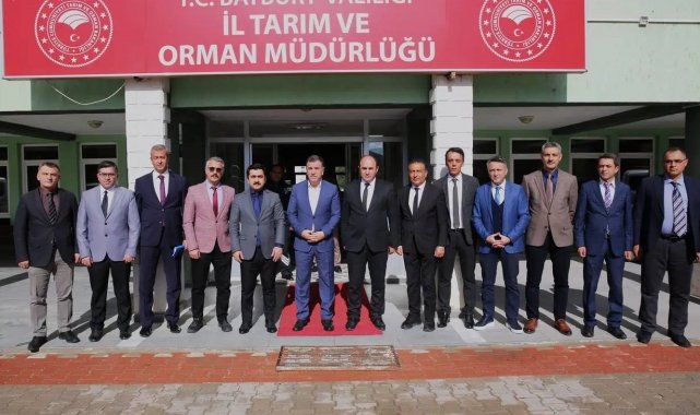Vali Eldivan, Tarım ve Orman İl Müdürlüğünde incelemelerde bulundu