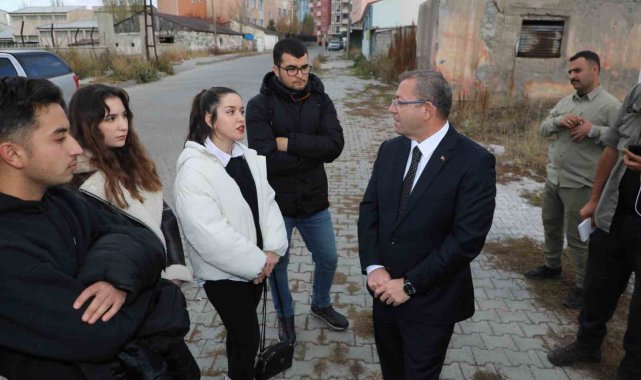 Vali Polat, gençlerle sohbet etti