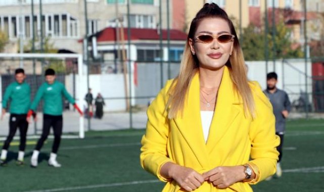 Van'da erkek futbol takımına kadın başkan