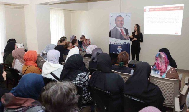Yalova Belediyesi'nden şiddetle mücadele semineri