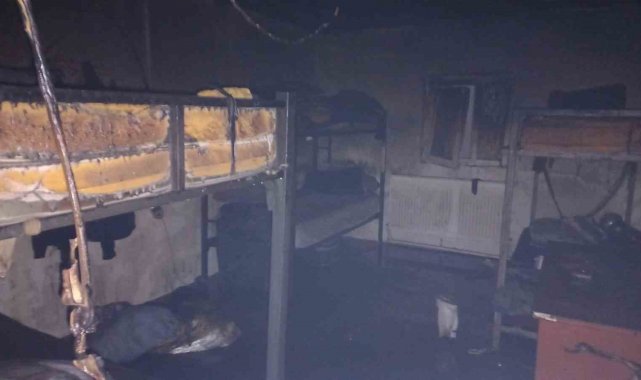 Yalova'da tersane işçilerinin kaldığı müstakil evde yangın
