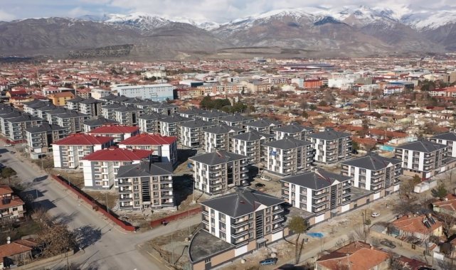 Yapı ruhsatı verilen yapıların yüzölçümü yüzde 21,7 arttı