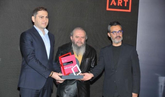 Yarı Soyut adlı eser 2 milyon liralık ödülün sahibi oldu