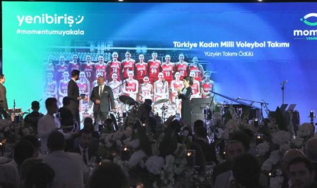 Yenibiriş Momentum 24 İş Zirvesi; '100 Yıl Değer Ödülleri' takdim edildi
