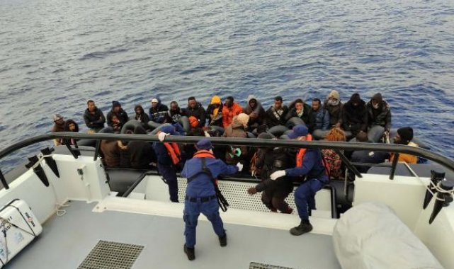 Yunan unsurlarının geri ittiği 45 kaçak göçmen kurtarıldı