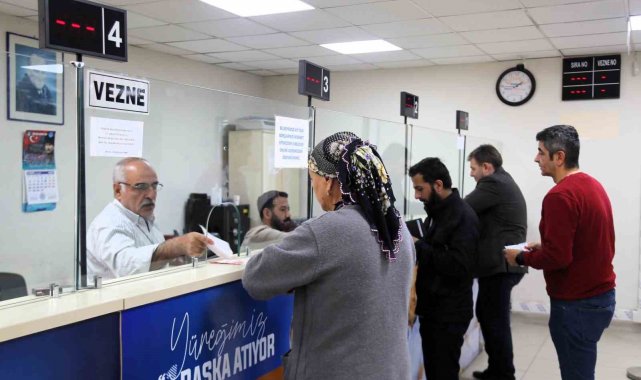 Yüreğir Belediyesi vezneleri hafta sonu açık olacak