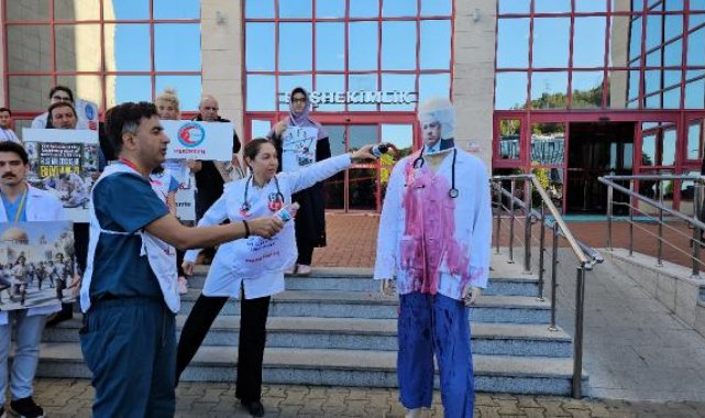Zonguldak'ta doktorlardan, İsrailli meslektaşlarına tepki