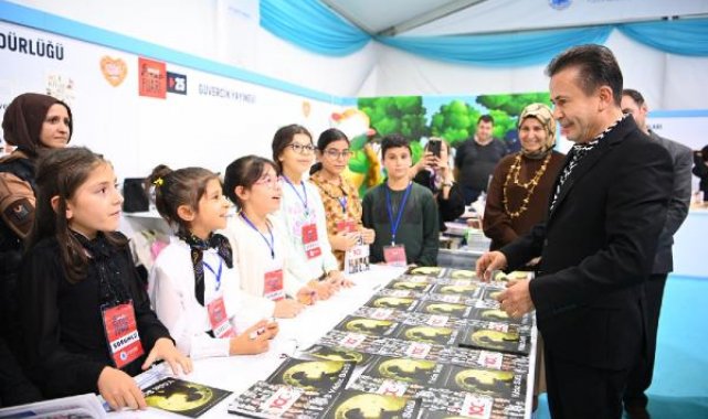 100 ilkokul öğrencisinin eseri 'Yıldız Sütü' kitabında toplandı