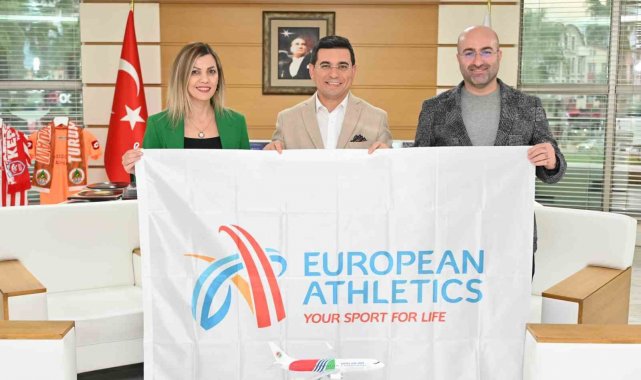 2024 Avrupa Kros Şampiyonası bayrağı Kepez'de