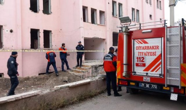 'Bebek atıldı' ihbarıyla bodrumdaki su boşaltılıyor