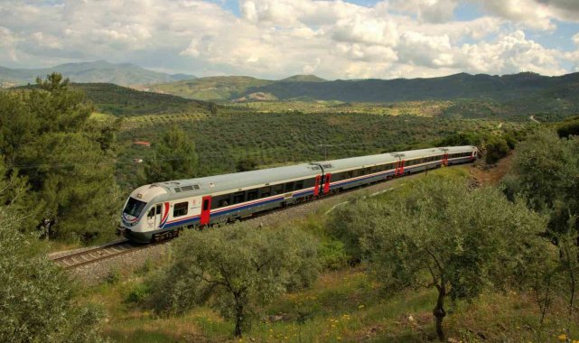 'Göller Ekspresi' İzmir ile Isparta arasında gündüz seferlerine başlıyor
